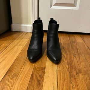 Steve Madden Sleek Black Ankle Booties